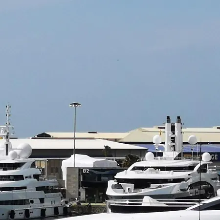 Marina By Unik Apartament